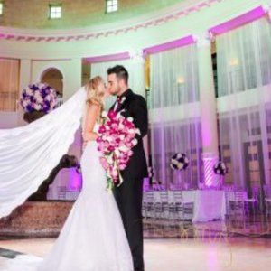 Bridal Veil New Ships USA